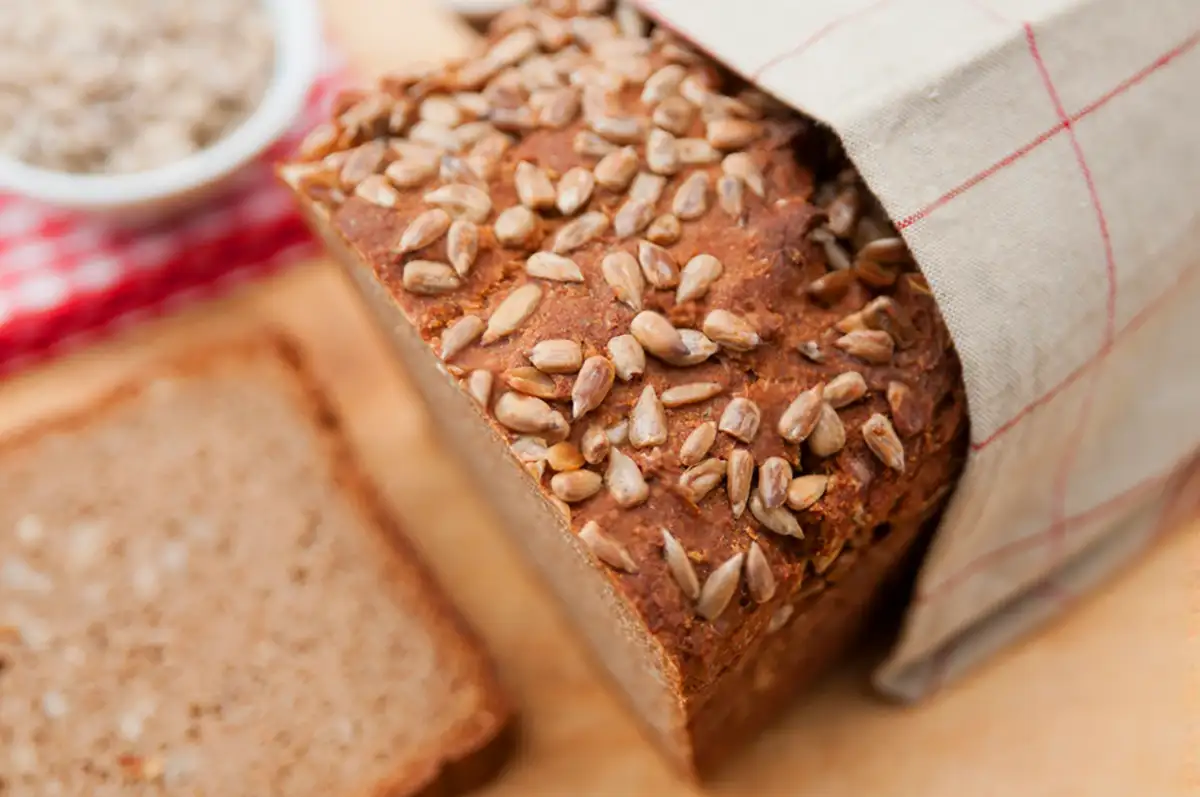Einfaches Vollkornbrot Rezept