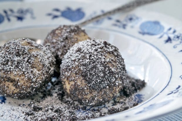 Topfenknödel mit Mohn Rezept