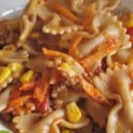 Vollkornnudeln mit Gemüse-Fleisch-Sauce Rezept