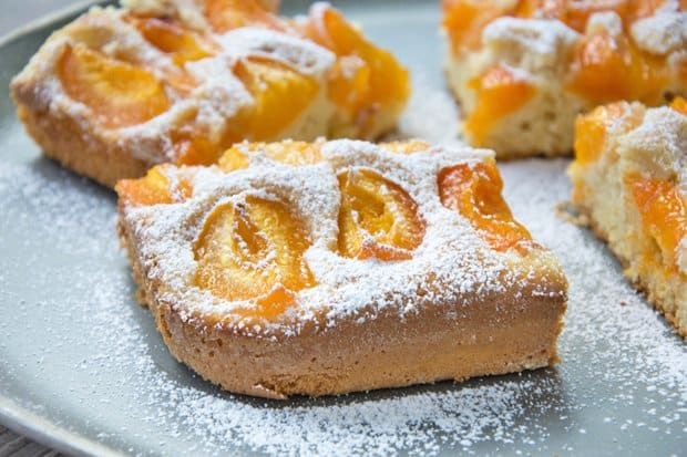 Marillenblechkuchen Rezept