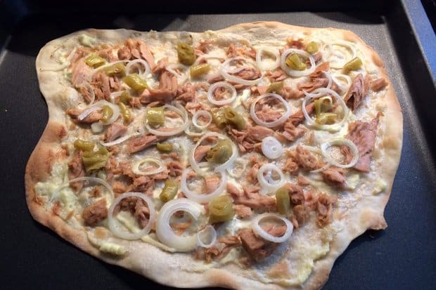Flammkuchen mit Thunfisch Rezept