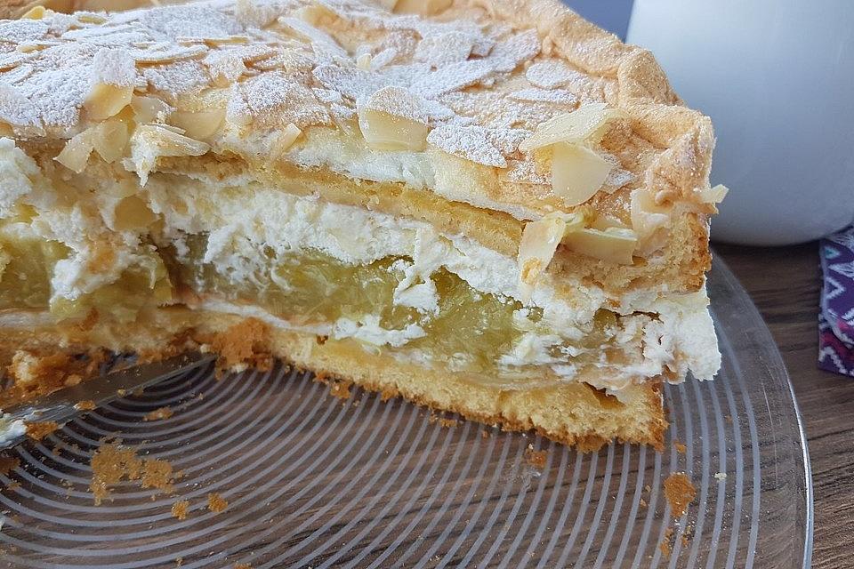 Schneemoussetorte mit Rhabarber Rezept