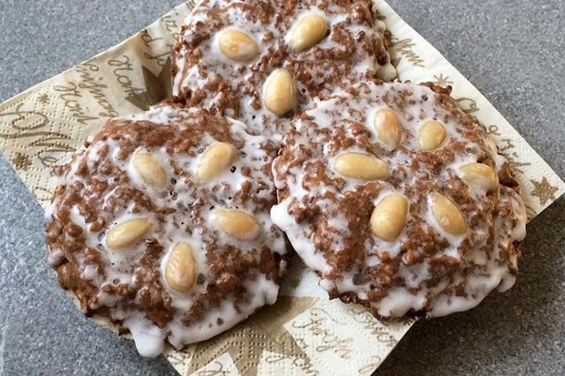 Elisenlebkuchen Rezept