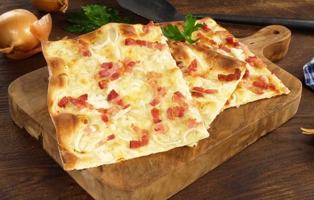 Flammkuchen ohne Hefe Rezept