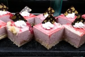 Joghurt-Erdbeerkuchen Rezept