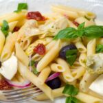 Mediterraner Nudelsalat Rezept