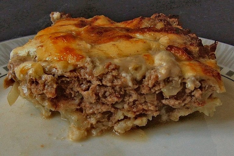 Blumenkohl mit Hackfleisch, überbacken