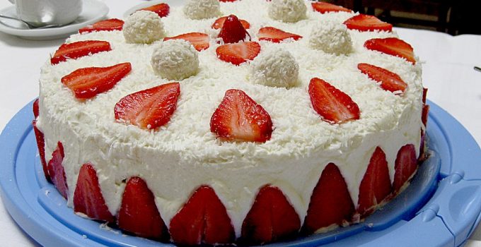 Erdbeer-Raffaello-Torte Rezept