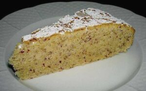 Mandelkuchen mit Amaretto in wenigen Minuten zubereitet !