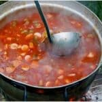 So schön herzhaft: Soljanka ist eine traditionelle russische Suppe Rezept