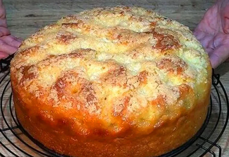 Apfel Schmandkuchen Rezept in 10 Minuten bereit für den Ofen !