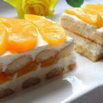 Biskuit-Pfirsich-Schnitten Rezept