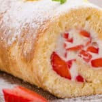 Omas Erdbeerroulade Rezept
