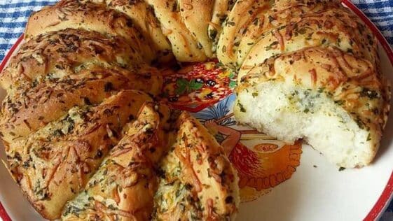 Omas Palatschinkenteig Rezept - Einfache Palatschinken Rezepte