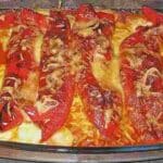 Überbackene Spitzpaprika mit Käsefüllung Rezept