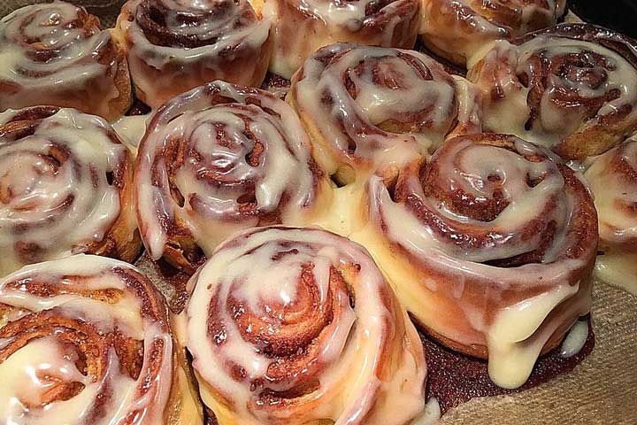 Zimtschnecken 'Cinnabon Style' Rezept