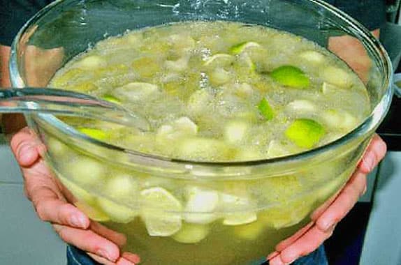 Caipirinha Bowle Rezept, das Zeug macht wirklich süchtig