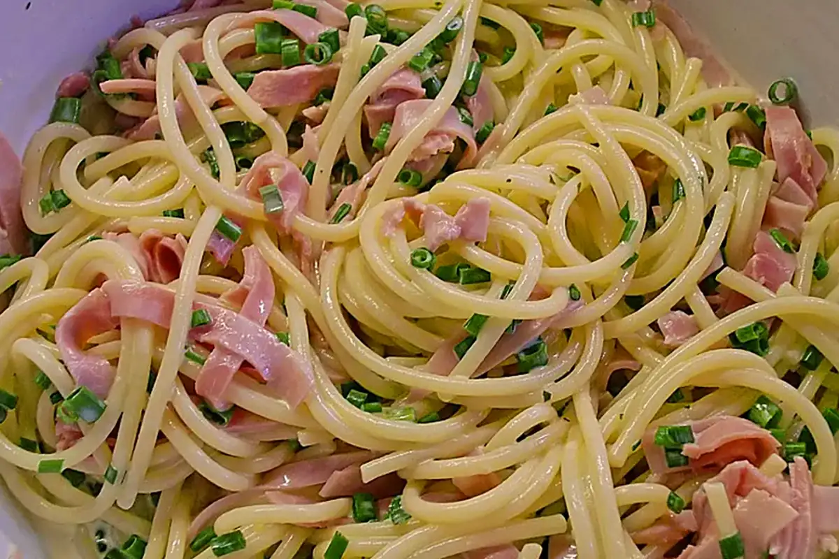 Einfacher Spaghettisalat Rezept