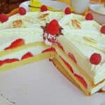 Erdbeertorte mit Quarkcreme Rezept
