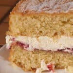 Fanta Kuchen mit Erdbeeren Rezept