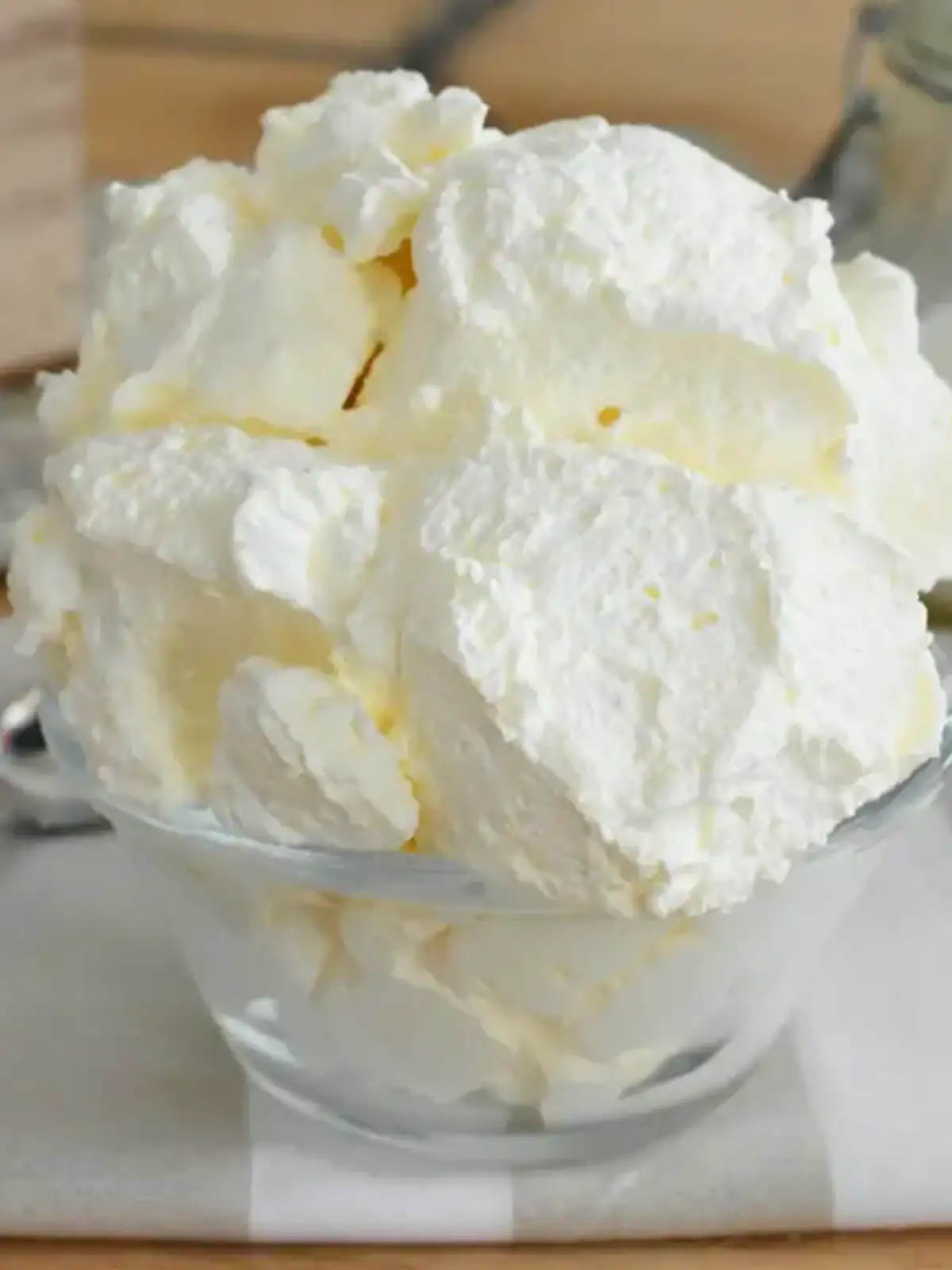 Joghurt Eis ohne Eismaschine Rezept mit schneller Zubereitung