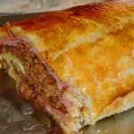 Käse Hackbraten in Blätterteig Rezept