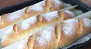 Knusprige Baguettes Rezept: zum selber Backen