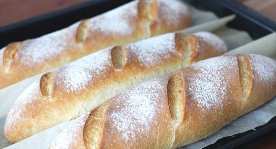Knusprige Baguettes Rezept: zum selber Backen