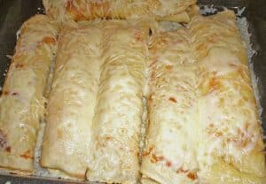 Lecker Gefüllte Pfannkuchen mit Hackfleisch Rezept