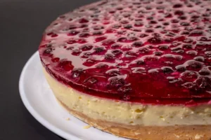 Prinzenrollen-Torte mit Kirschen (ohne Backen) Rezept