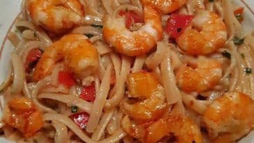 Spaghetti aglio e olio e peperoncino Rezept