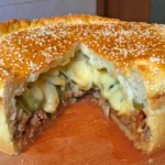 XXL Cheeseburger Kuchen Rezept, unglaublich lecker!