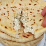 Buttermilch Fladen Gefüllt Mit Kräuterfrischkäse Rezept
