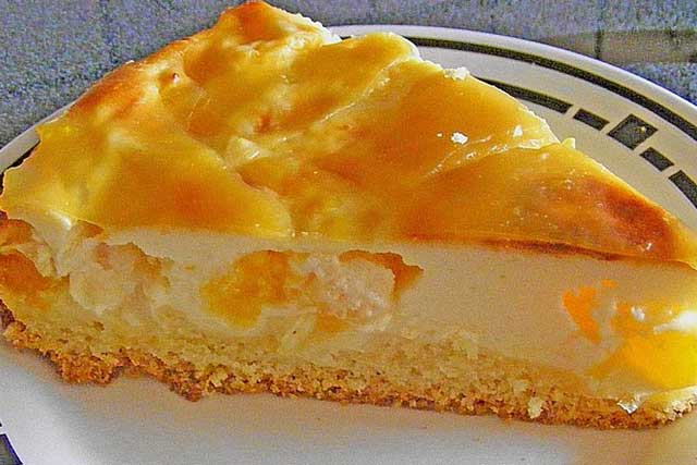 Käsekuchen mit Quark und Mandarinen Rezept