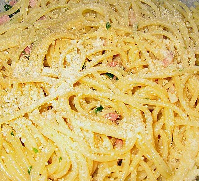 Spaghetti mit Knoblauch Rezept