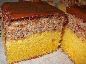 Haselnuss-Schnitten Rezept