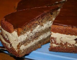 Kaffee-Nuss-Torte Rezept
