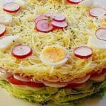 Salattorte Rezept fürs Grillen “Ein Stück Salat, bitte!”