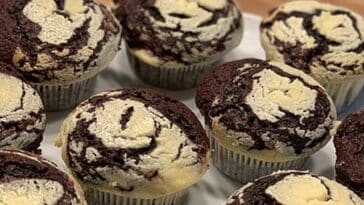 Schoko-Muffins mit Käsekuchen-Füllung Rezept