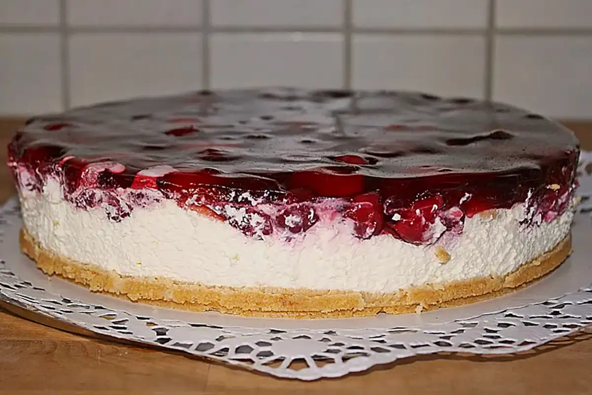 Windbeuteltorte Mit Frischkäse Rezept ohne Backen 