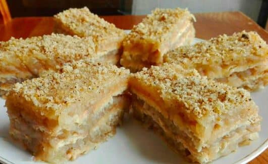 Ausgezeichnete Apfelschnitten ohne Ba... Ausgezeichnete Apfelschnitten ohne Ba...