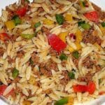 Einfach Kritharaki-Salat mit Hackfleisch Rezept