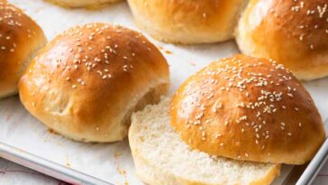 Fluffige Hamburgerbrötchen selber machen Rezept
