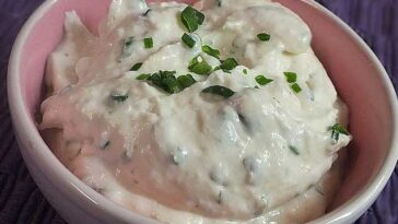 Knoblauchdip zum Reinlegen Rezept ideal zum Grillen