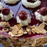 Rotkäppchen-Torte Rezept
