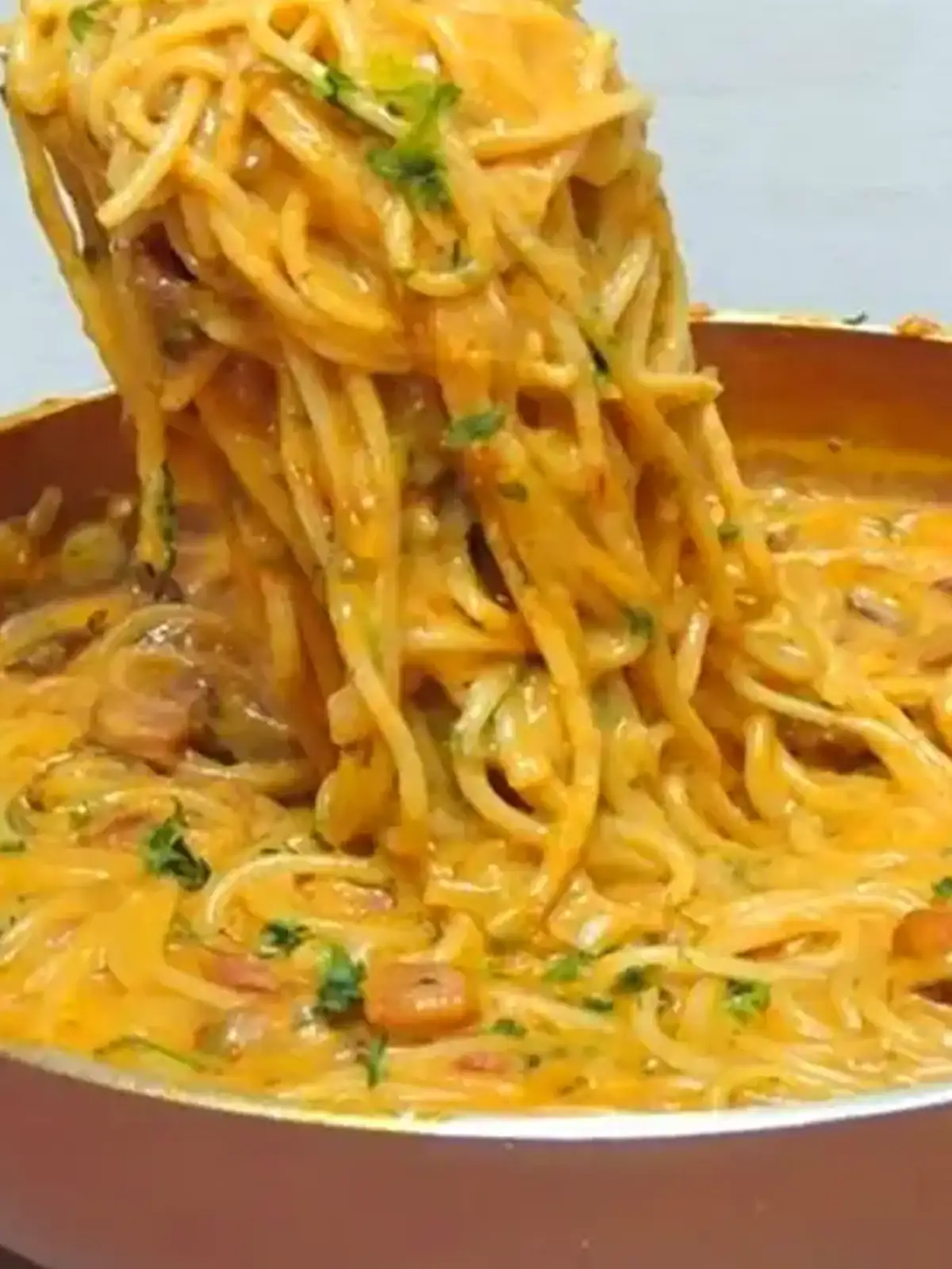Champignons Spaghetti aus der Pfanne Rezept 