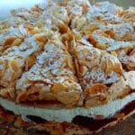 Einfache Himmelstorte mit Sauerkirschen Rezept