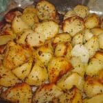 Griechische Knoblauchkartoffeln aus dem Backofen Rezept