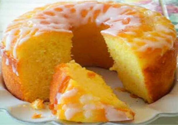 Fantakuchen mit Mandarinen-Schmand Rezept: Der Kuchen, der spricht ...