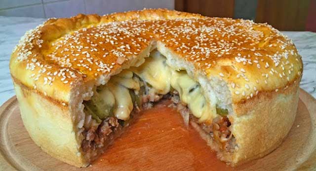 XXL Cheeseburger Kuchen Rezept